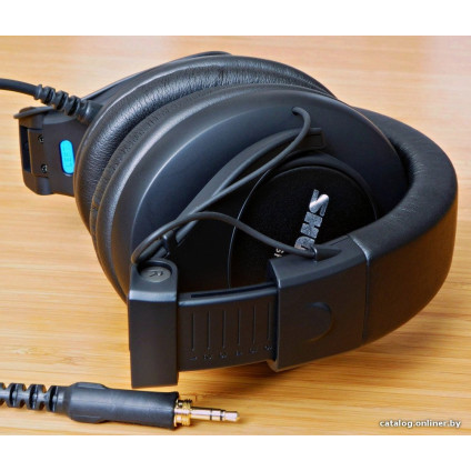 Наушники Shure SRH440
