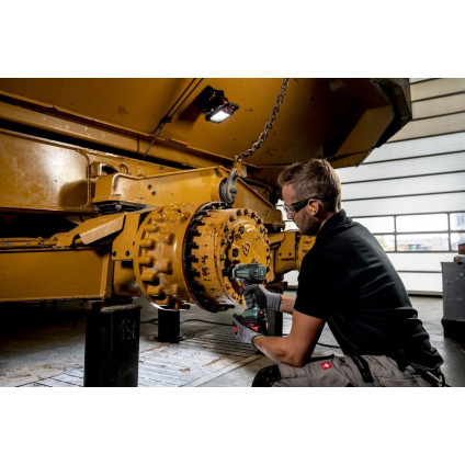 Гайковерт Metabo SSW 18 LTX 800 BL 602403840 (без АКБ, кейс)