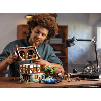 Конструктор LEGO Ideas 21325 Средневековая кузница