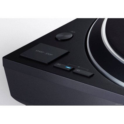 Виниловый проигрыватель Technics SL-1500C (черный)