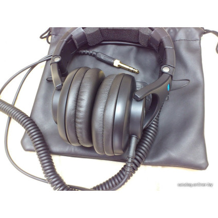 Наушники Shure SRH440