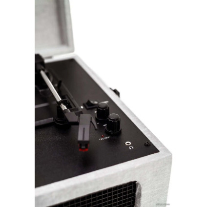 Виниловый проигрыватель Crosley Voyager Grey