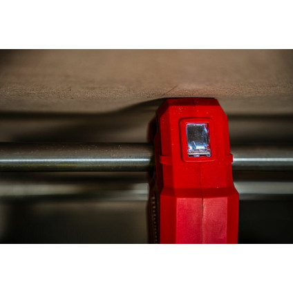 Труборез Milwaukee M12 PCSS-202C 4933479242 (с 2-мя АКБ, кейс)