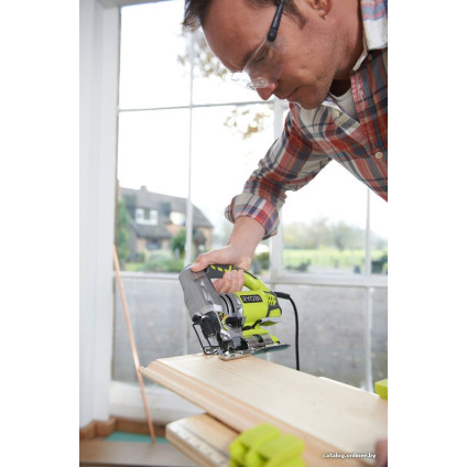 Электролобзик Ryobi RJS1050-K