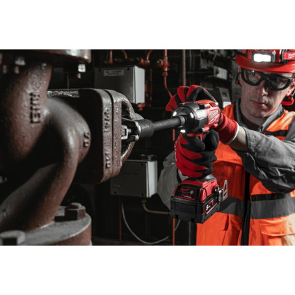 Гайковерт Milwaukee M18 FUEL M18FMTIW2F12-0 4933498057 (без АКБ)