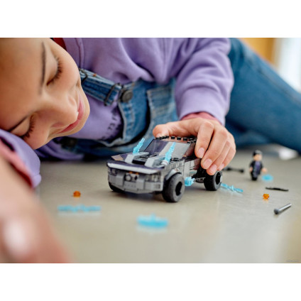 Конструктор LEGO DC Super Heroes 76181 Бэтмобиль: погоня за Пингвином