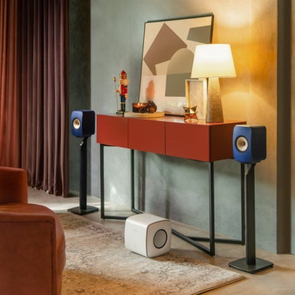 Проводной сабвуфер KEF KC62 (белый)