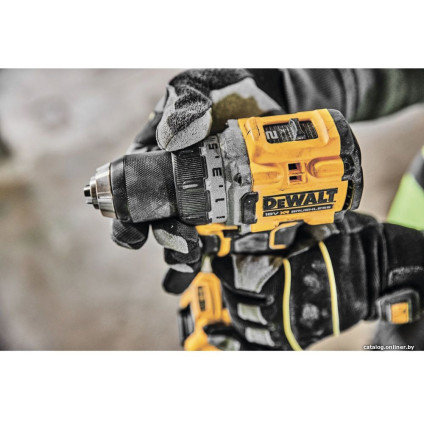 Дрель-шуруповерт DeWalt DCD800NT (без АКБ, кейс)