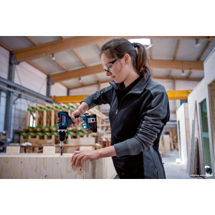 Ударная дрель-шуруповерт Bosch GSB 18V-90 C Professional 06019K6100 (без АКБ)