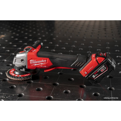 Угловая шлифмашина Milwaukee M18 ONEFSAG125XPDB-0X Fuel One Key 4933478434 (без АКБ)