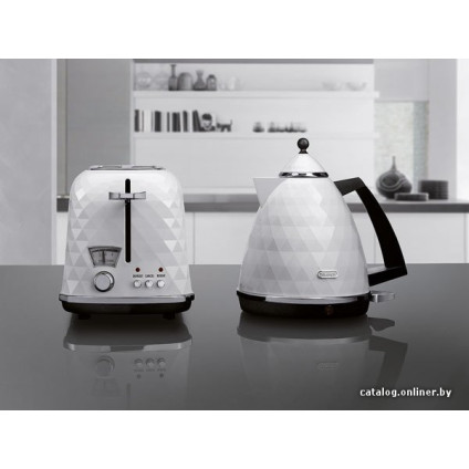 Электрический чайник DeLonghi KBJ 2001.W