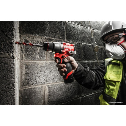 Ударная дрель-шуруповерт Milwaukee M12 FUEL M12FPD2-202X 4933479868 (с 2-мя АКБ 2 Ач, кейс)