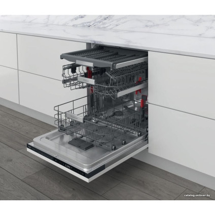 Встраиваемая посудомоечная машина Whirlpool WIP 4T133 PFE