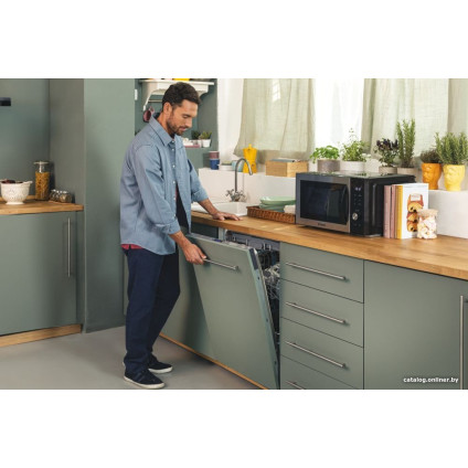 Встраиваемая посудомоечная машина Candy RapidO CS 6B0S3PSA