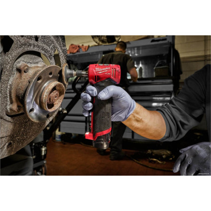 Угловая шлифмашина Milwaukee M12 FUEL FDGA-0 4933471438 (без АКБ)