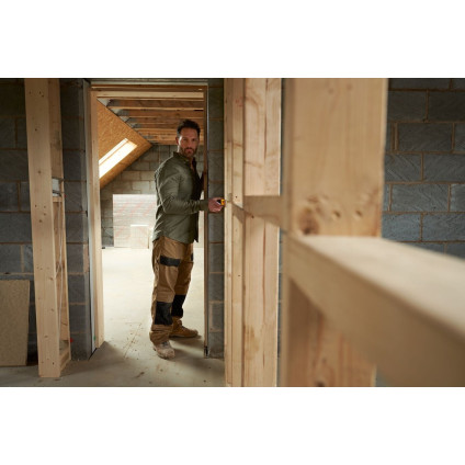 Лазерный дальномер Stanley STHT77065-0