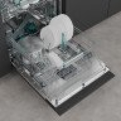 Встраиваемая посудомоечная машина Hisense HV673B66