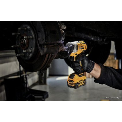 Гайковерт DeWalt DCF901P1 Xtreme Subcompact (с 1-м АКБ, кейс)