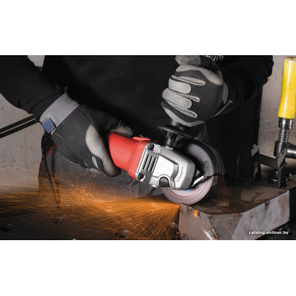 Угловая шлифмашина Milwaukee AG 10-125 EK [4933451220]