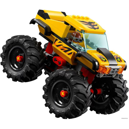 Конструктор LEGO City Stuntz 60295 Арена для шоу каскадеров