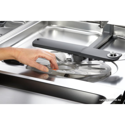 Встраиваемая посудомоечная машина Electrolux EEM48221L