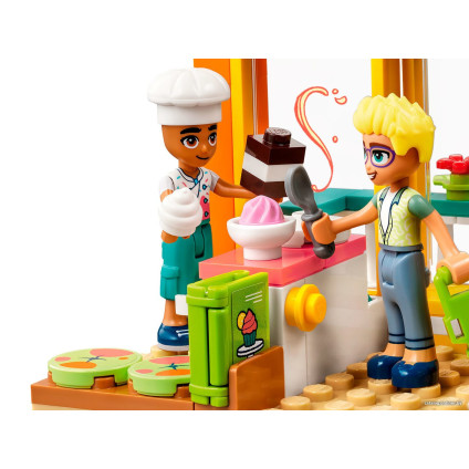Конструктор LEGO Friends 41754 Комната Лео