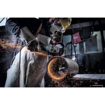 Угловая шлифмашина Metabo WE 19-125 Q M-Brush 613105000