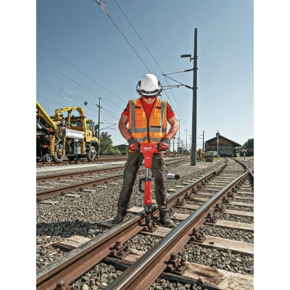 Гайковерт Milwaukee M18 FUEL M18FHIWF1R-0C 4933493140 (без АКБ, кейс)