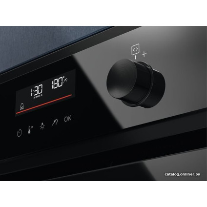 Электрический духовой шкаф Electrolux EOC6P77H