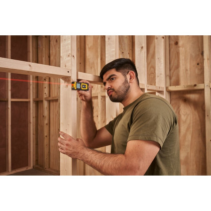 Лазерный дальномер Stanley STHT77100-0