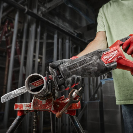 Сабельная пила Milwaukee M18 FSZ100P 4933498242 (с 2-мя АКБ, кейс)