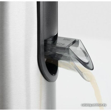 Соковыжималка Clatronic AE 3666