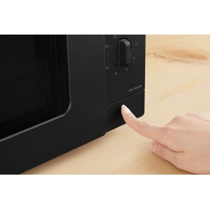 Микроволновая печь Panasonic NN-SM22QBEPG