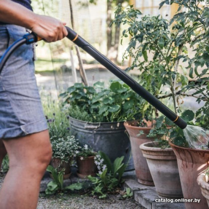 Распылитель Fiskars Штанга регулируемая 1052185