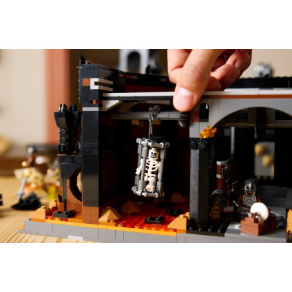 Конструктор LEGO Icons 10333 Властелин колец: Барад-Дур