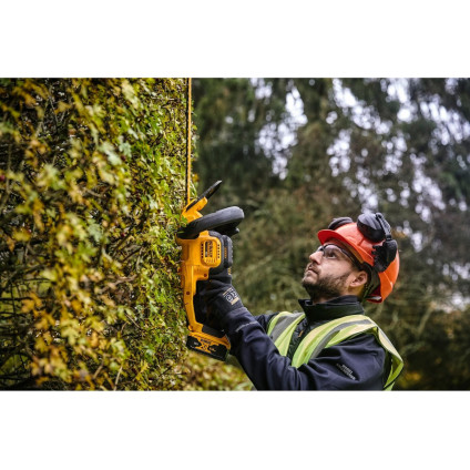 Кусторез DeWalt DCMHT563P1 (с 1-им АКБ)