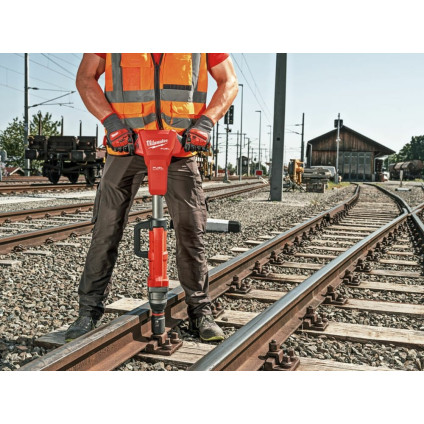 Гайковерт Milwaukee M18 FUEL M18FHIWF1R-0C 4933493140 (без АКБ, кейс)