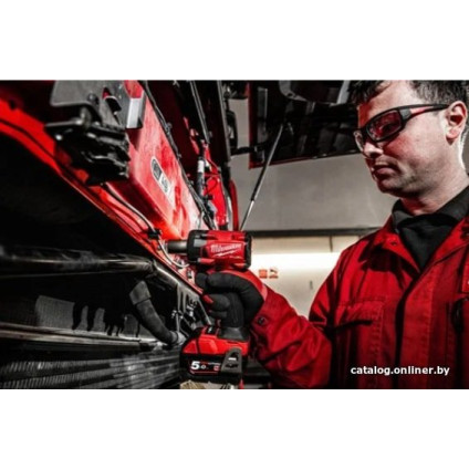 Гайковерт Milwaukee M18 FIW2F12-502X 4933478444 (с 2-мя АКБ, кейс)