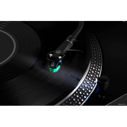 Виниловый проигрыватель Audio-Technica AT-LP120XBT-USB
