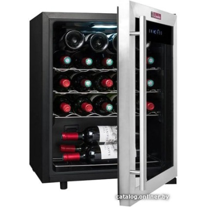 Винный шкаф La Sommeliere LS24A