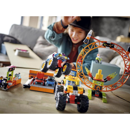 Конструктор LEGO City Stuntz 60295 Арена для шоу каскадеров