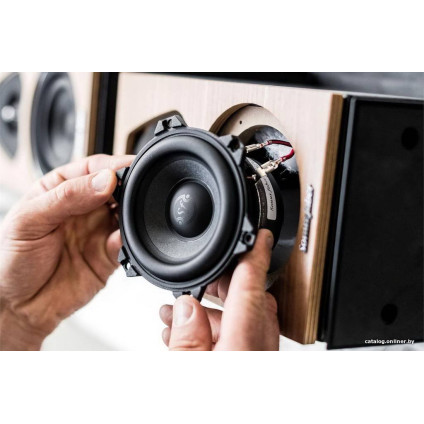 Полочная акустика Sonus Faber Lumina II (орех)