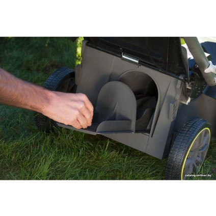 Газонокосилка Ryobi RLM18X41H240