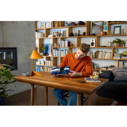 Конструктор LEGO Icons 10357 Shelby Cobra 427 S/C