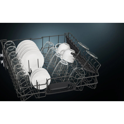 Встраиваемая посудомоечная машина Siemens iQ300 SN63HX17VE