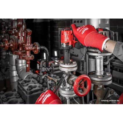 Гайковерт Milwaukee M18 FIW2P12-502X 4933478447 (с 2-мя АКБ, кейс)