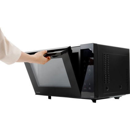 Микроволновая печь Panasonic NN-DF38PB