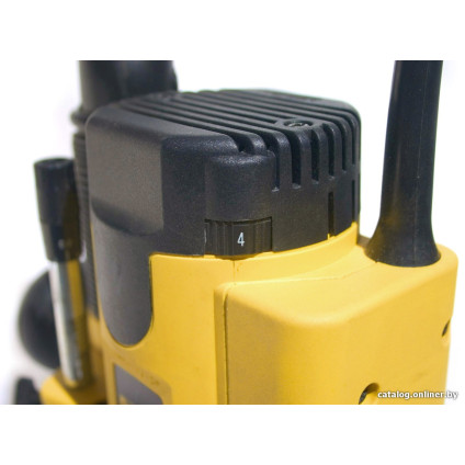 Вертикальный фрезер DeWalt DW621