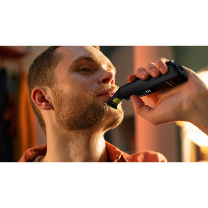 Универсальный триммер Philips OneBlade Pro 360 Face + Body QP6542/15