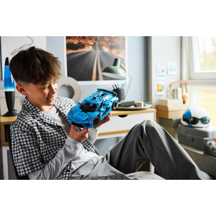 Конструктор LEGO Technic 42217 Chevrolet Corvette Stingray Blue